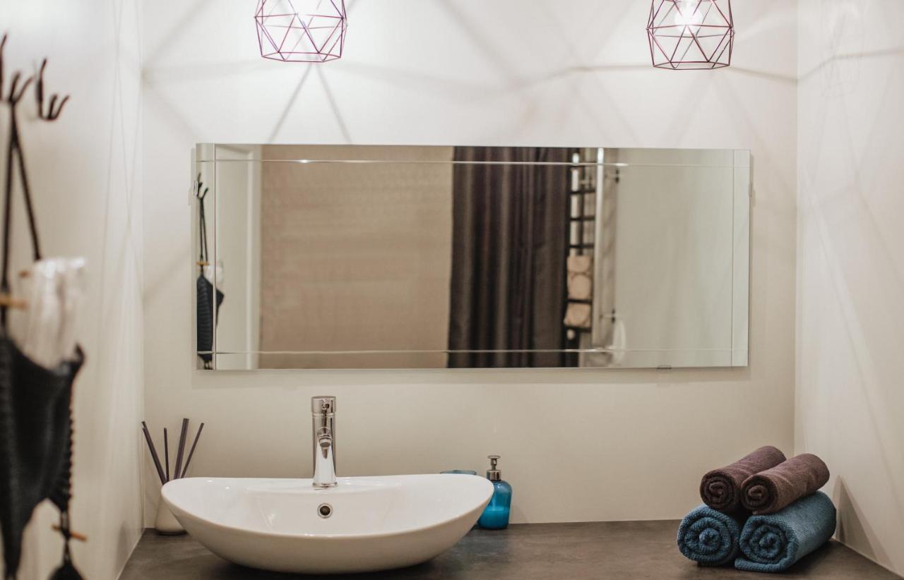 Rozenstein Design Apartment Brocēni エクステリア 写真