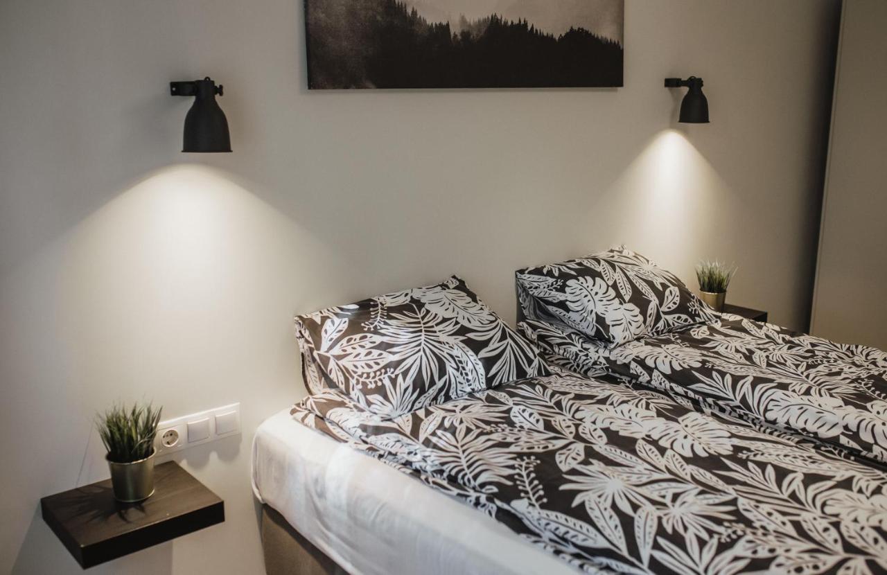 Rozenstein Design Apartment Brocēni エクステリア 写真